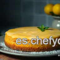 Bizcocho de Lim&oacute;n y Ar&aacute;ndanos: &iexcl;Receta F&aacute;cil con Glaseado!