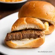 Philly Cheesesteaks Tiernos y Jugosos Receta Aut&eacute;ntica