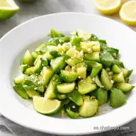 Ensalada de Pepino Alegre Frescura con Lim&oacute;n