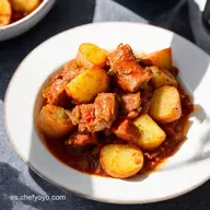 Patatas Guisadas con Costillas Receta de la Abuela