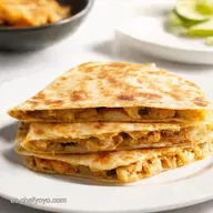 Quesadillas de Pollo Estilo Restaurante Receta F&aacute;cil