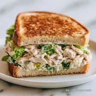 Sándwich de Pollo Frío Cremoso