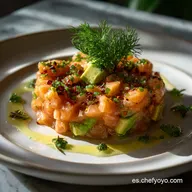Tartar De Salmon Y Aguacate: Grasa Sedosa